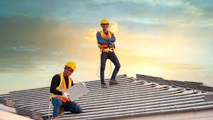 Best Roof Moss and Algae Removal  in Parlier, CA